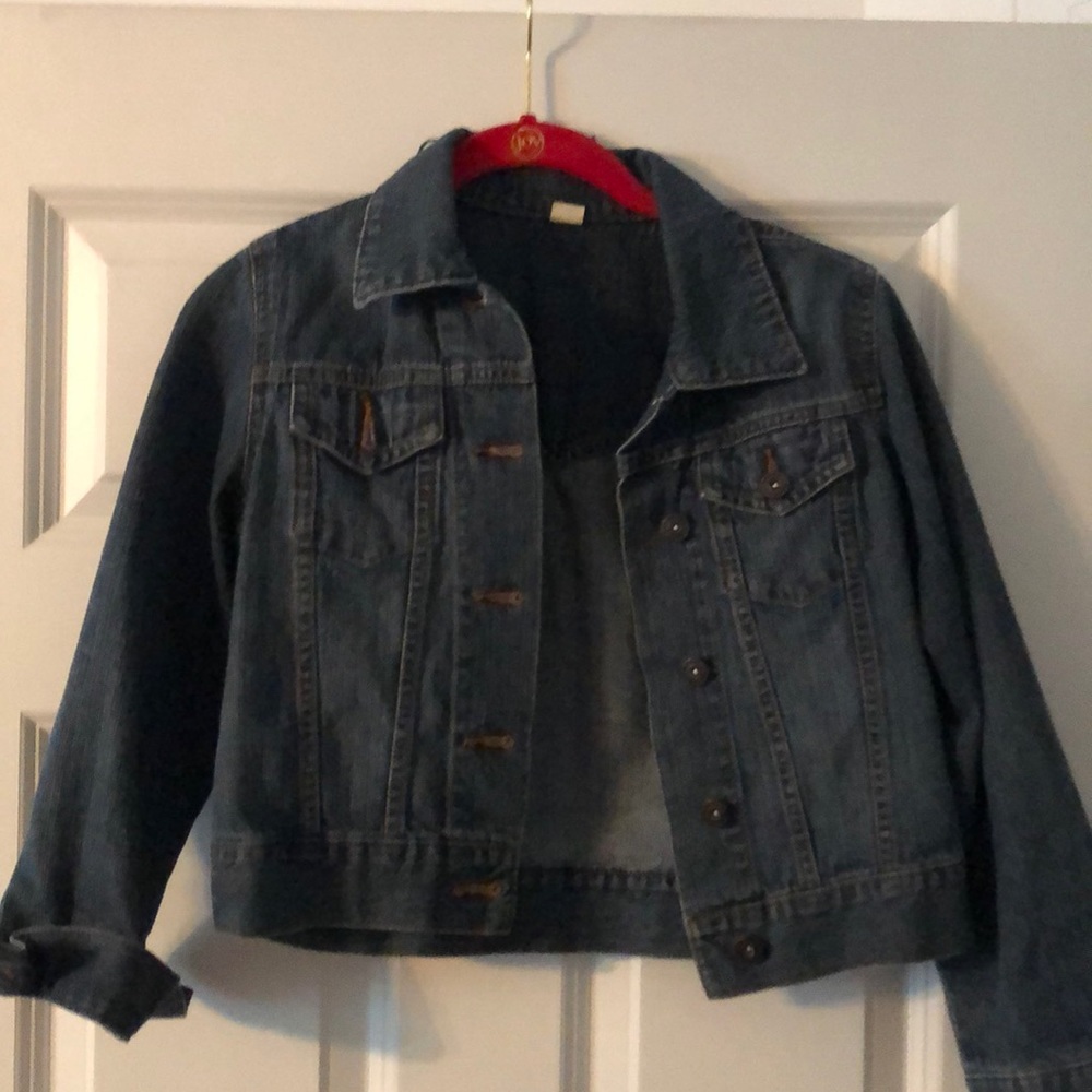 Girls medium jean jacket. EUC